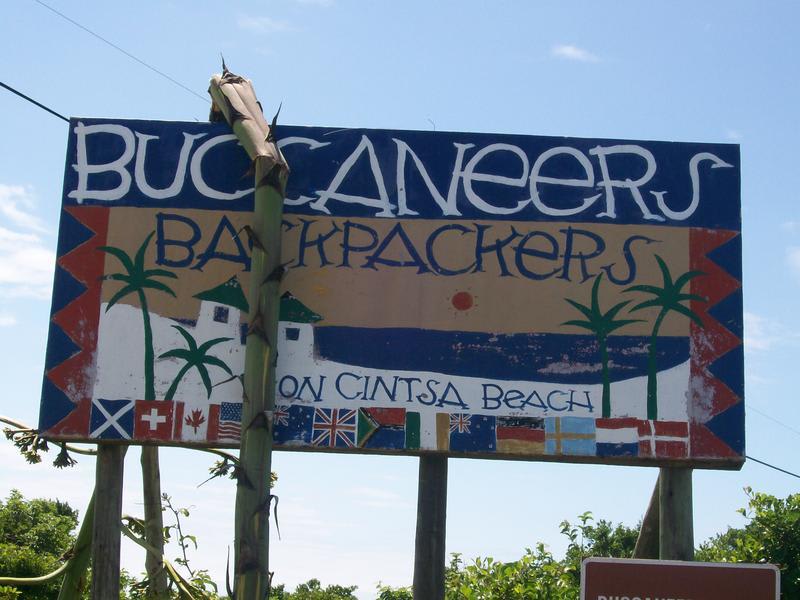 Buccaneers Beach Lodge photo 2