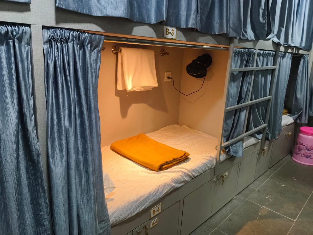 Rest In Hostel Dormitory photo 3