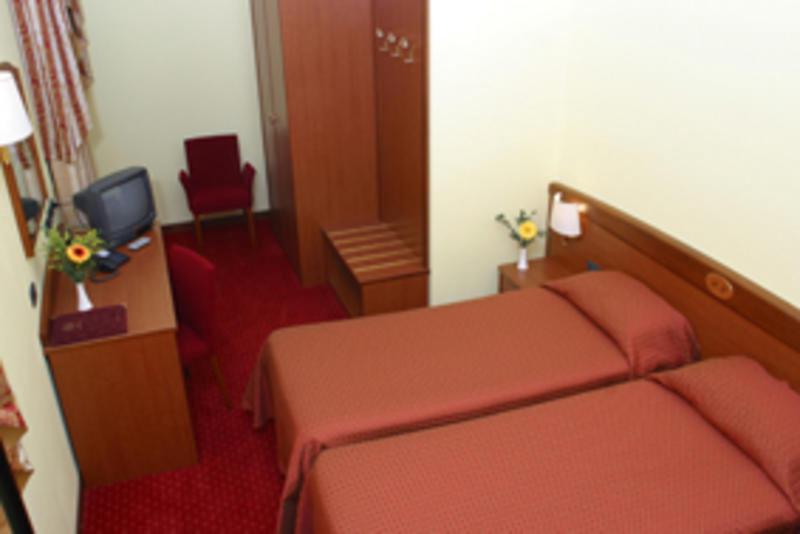 Hotel Majestic - of San Giuliano Milanese photo 6