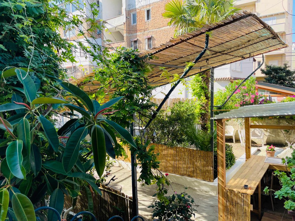 Adriatic Hostel Vlora photo 2