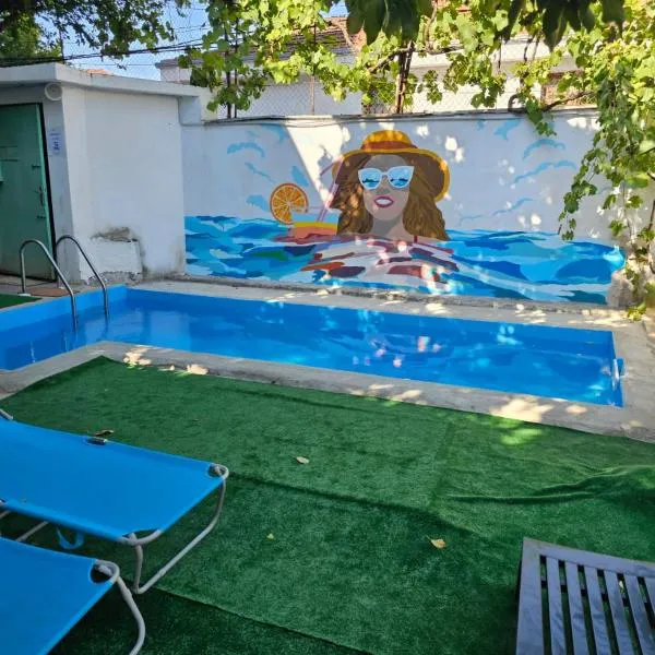 Traveler Hostel 2 photo 5