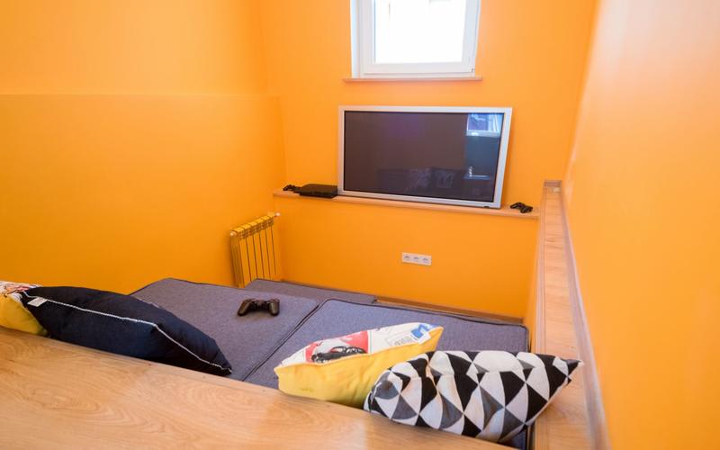 Friday Hostel photo 2