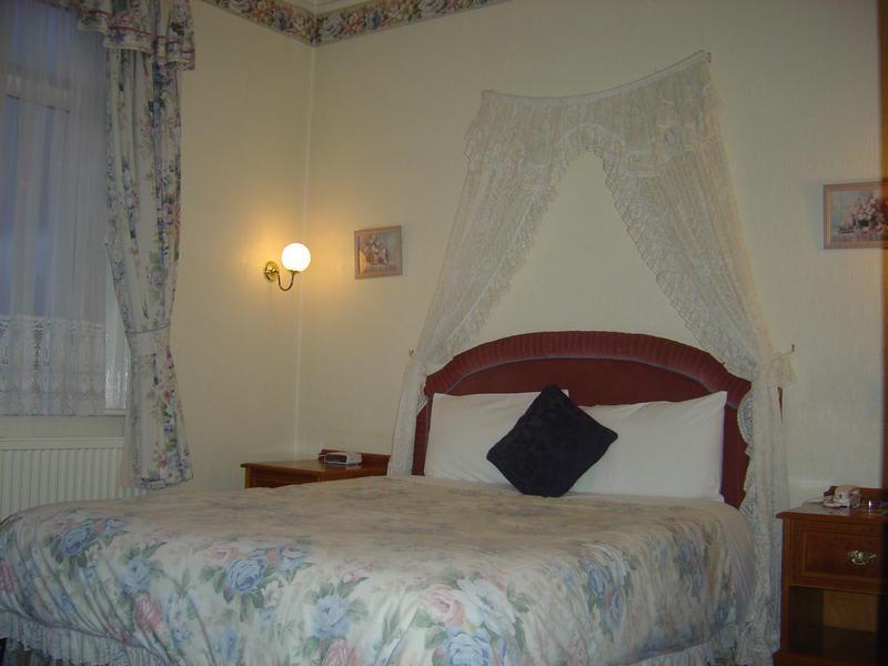Cranbrook Hotel photo 4