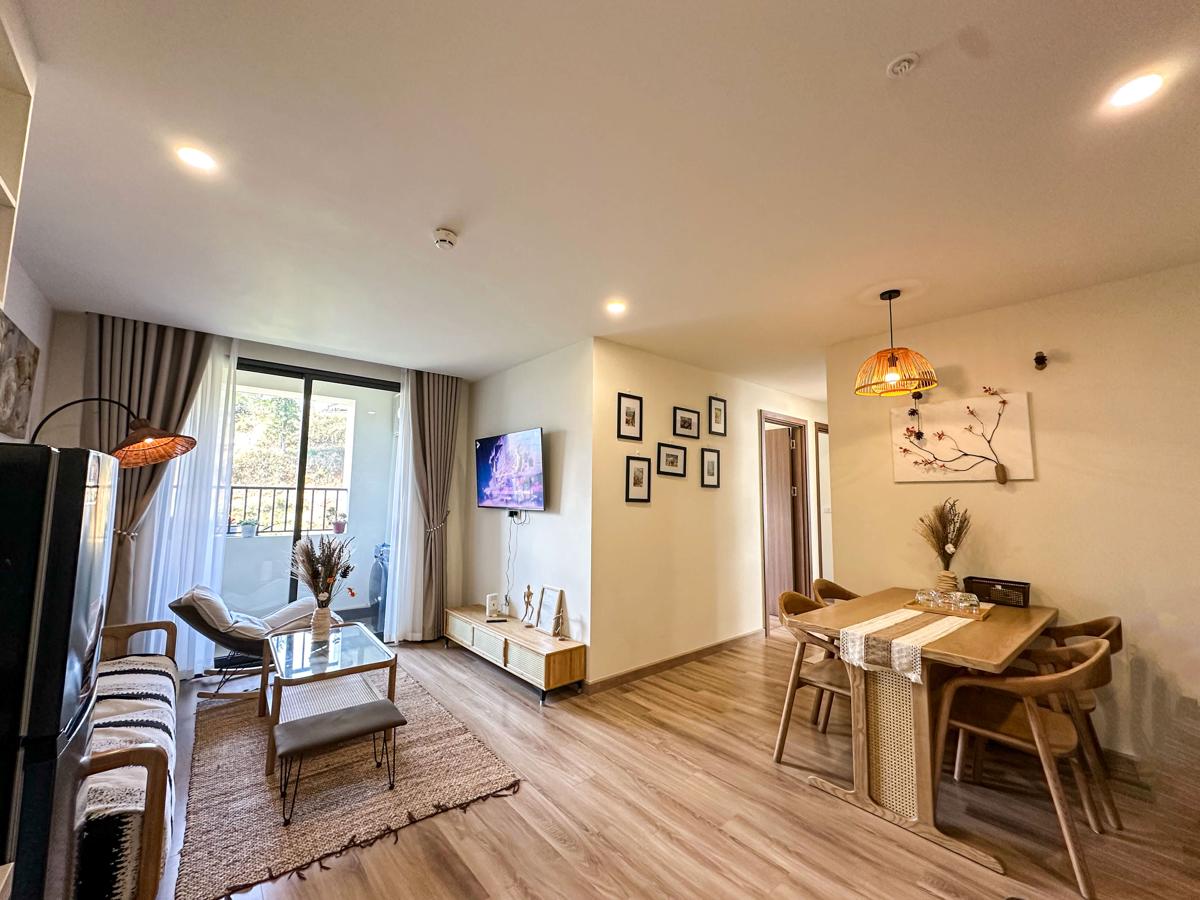 1991 Home - Cozy 3BR Apt w Balcony near Sapa Church photo 4