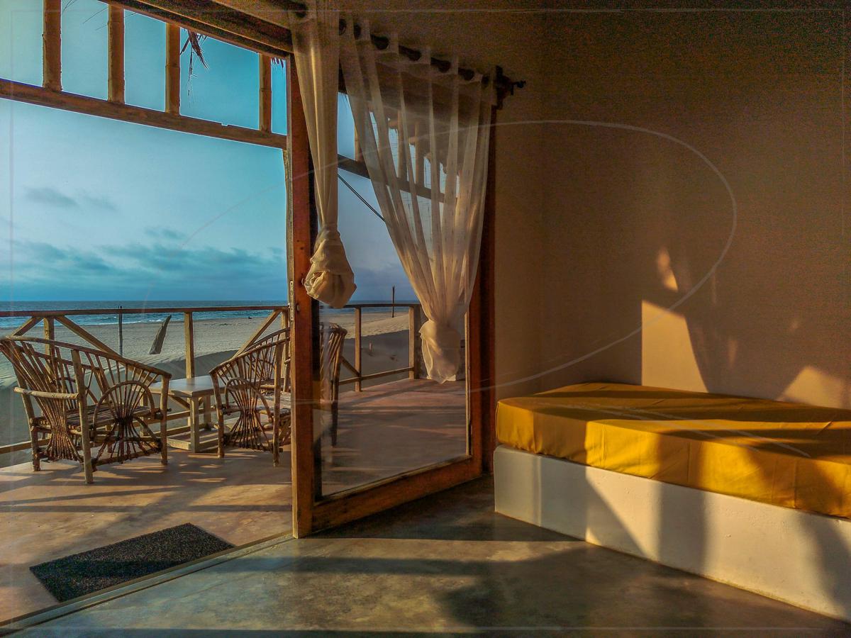 Beachfront Playa El Amor photo 1