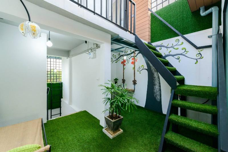 Eco Hostel Phuket photo 2
