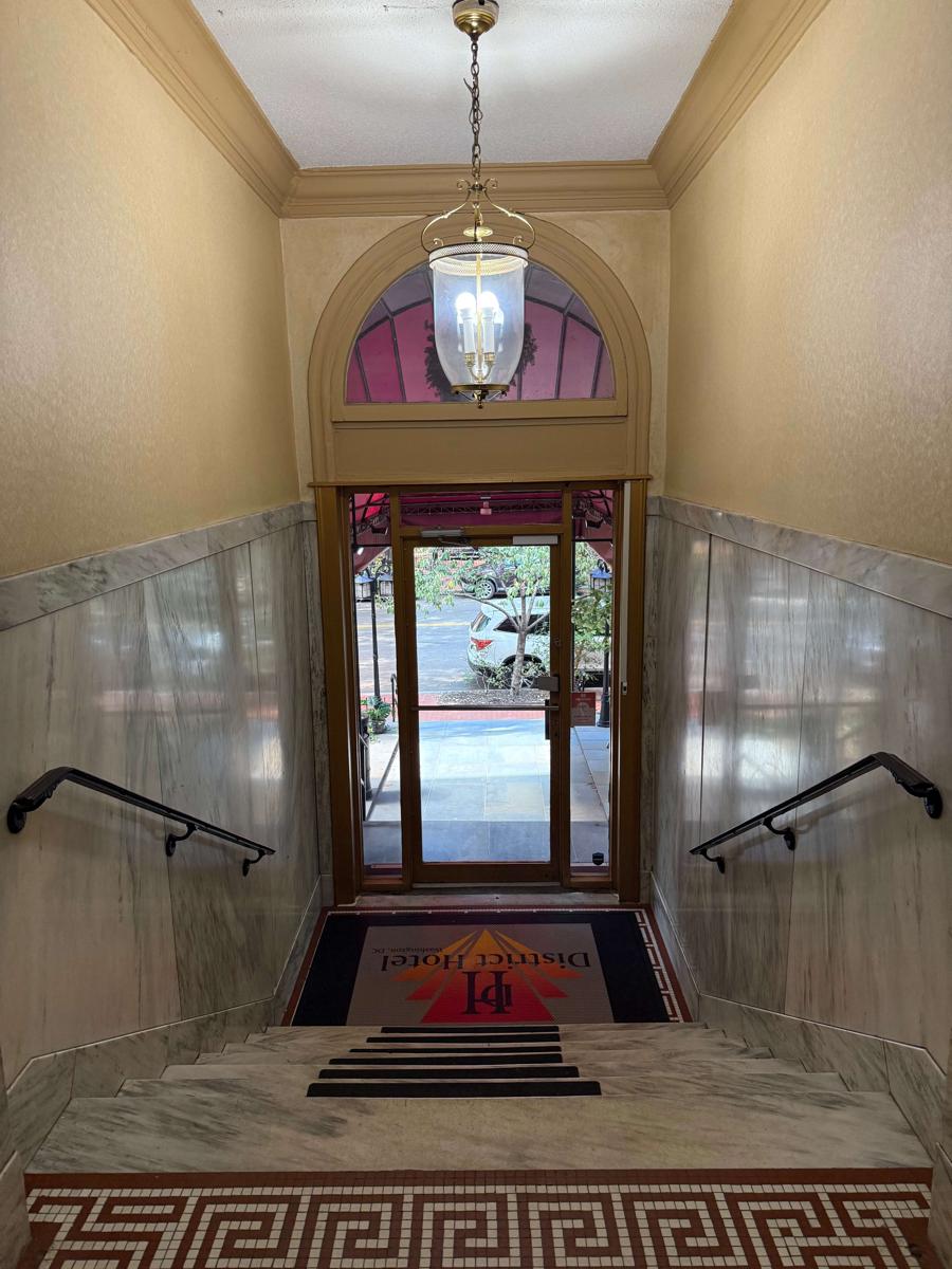District Hotel photo 2