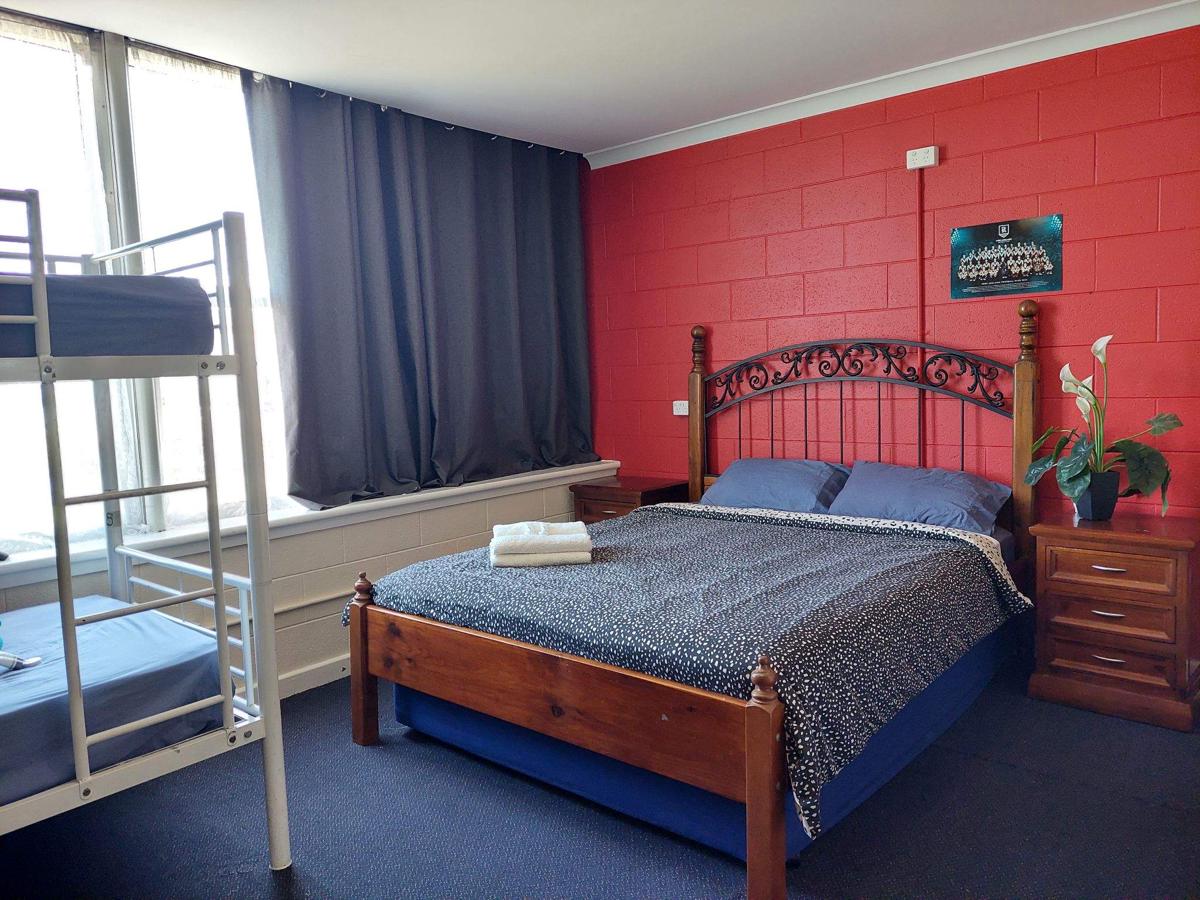 Port Adelaide Backpackers photo 1