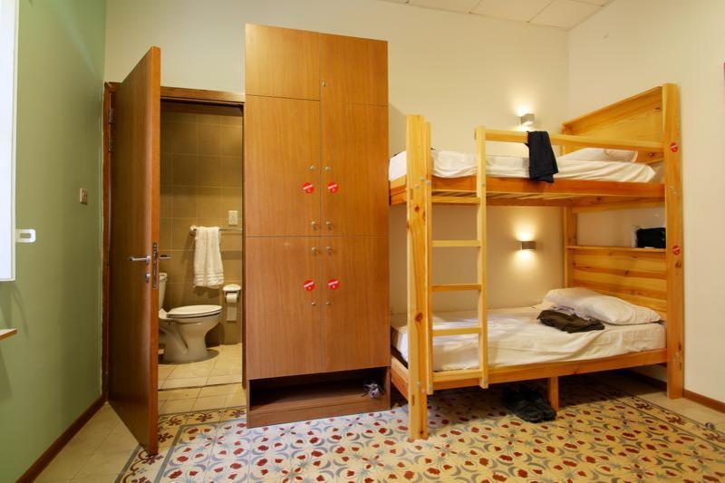Corner Hostel Malta photo 5