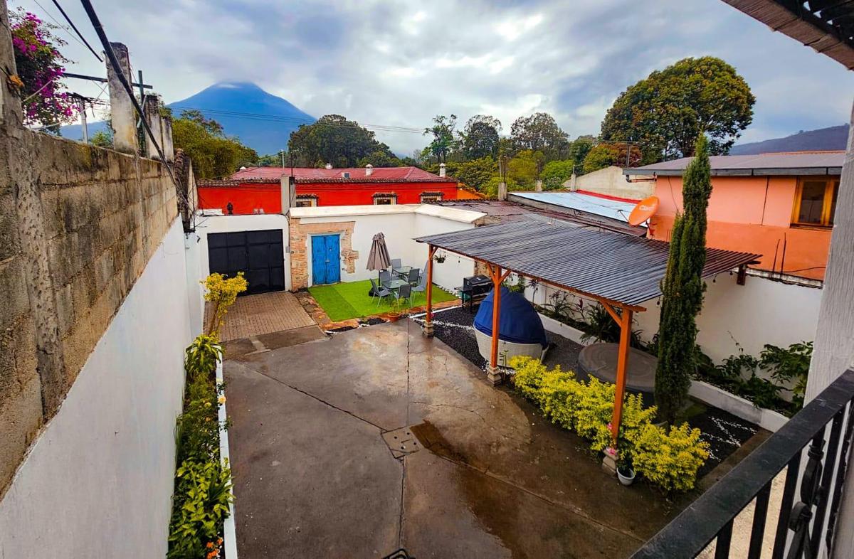 Blue Moon Hostel photo 1