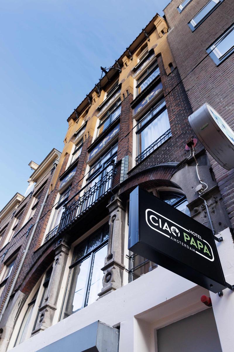 Ciao Papa Hotel Amsterdam Central Station photo 2