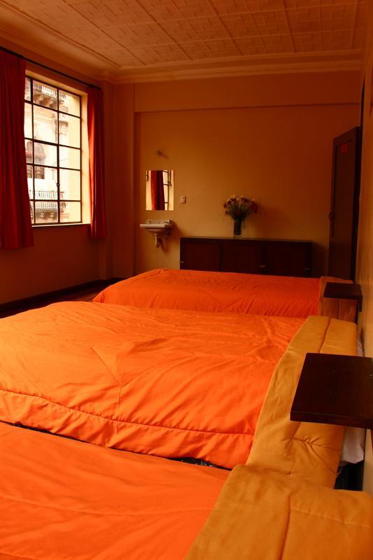 Check Inn B&B Cuenca photo 3