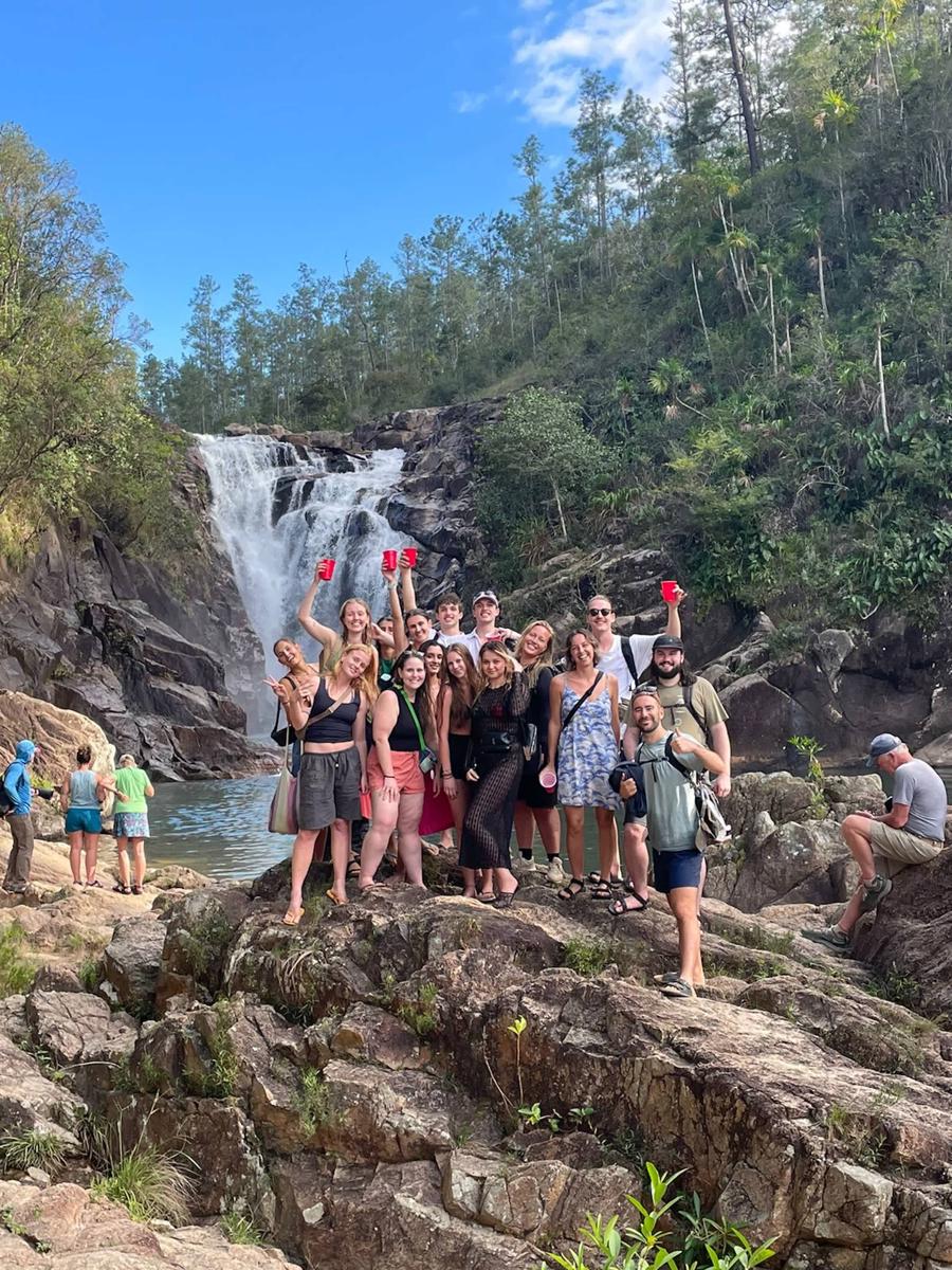 Yellow Belly Backpackers photo 1