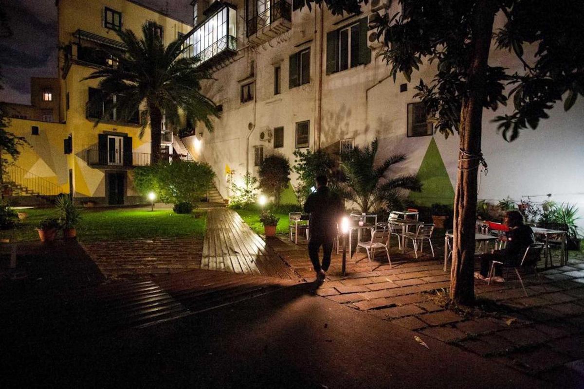 La Controra Hostel Naples photo 4