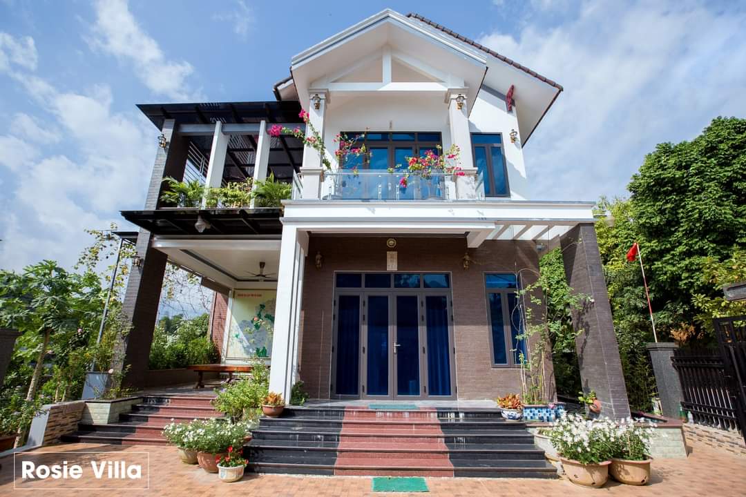 Rosie Villa Ha Giang - Motorbikerental & Tour photo 4