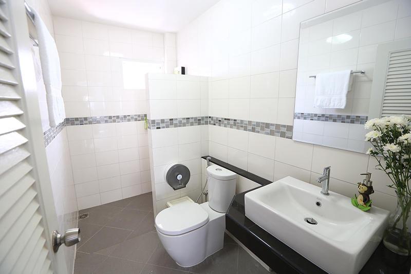 White Monkey Guesthouse photo 5