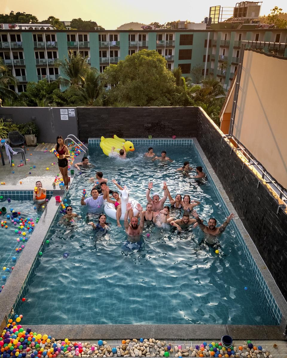 EBS Phuket Hostel photo 3