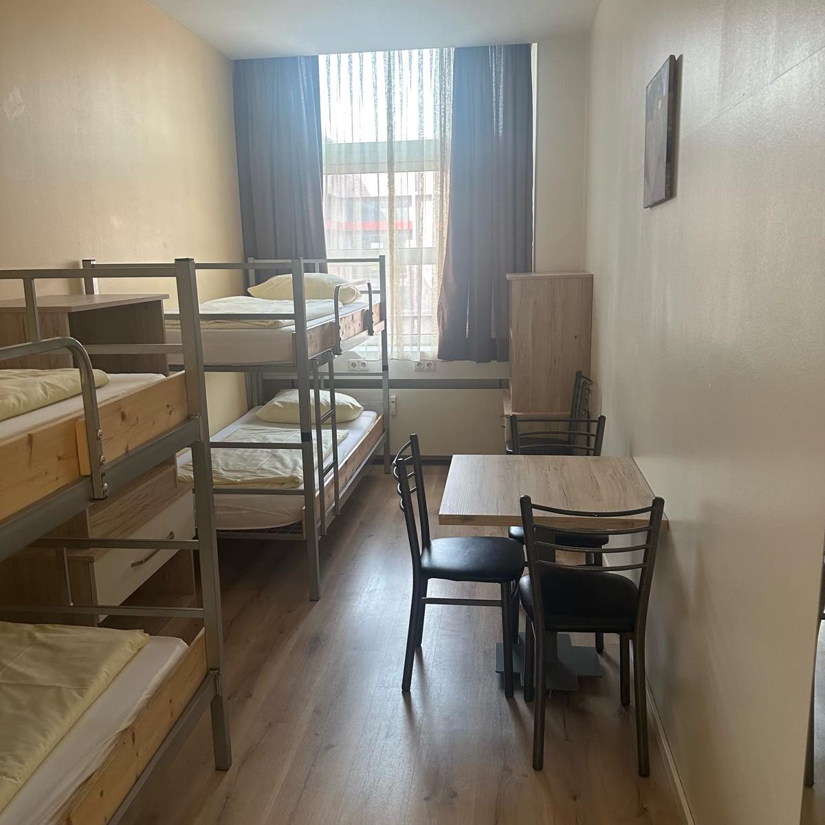 Low Budget Hostel photo 4