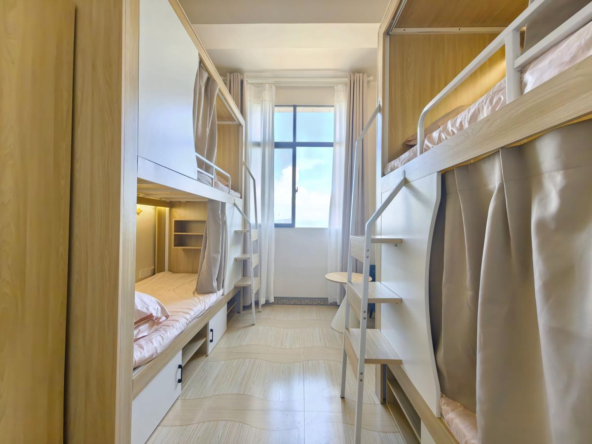 Azure Nest Inn photo 2