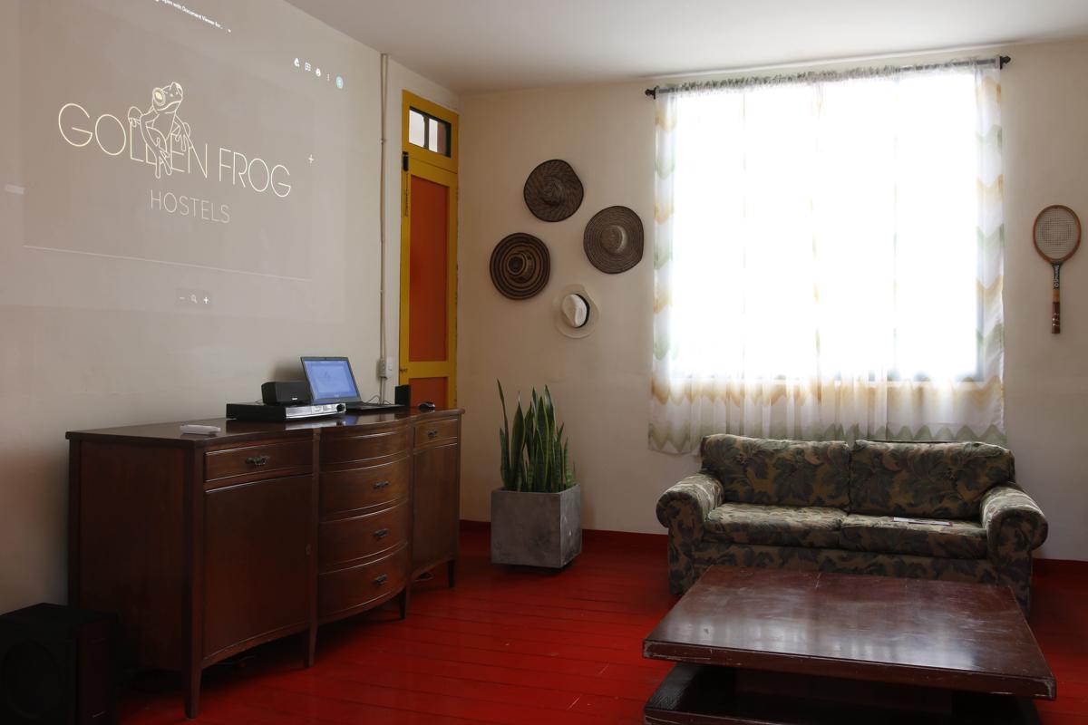 Golden Frog Mountain Hostel photo 4