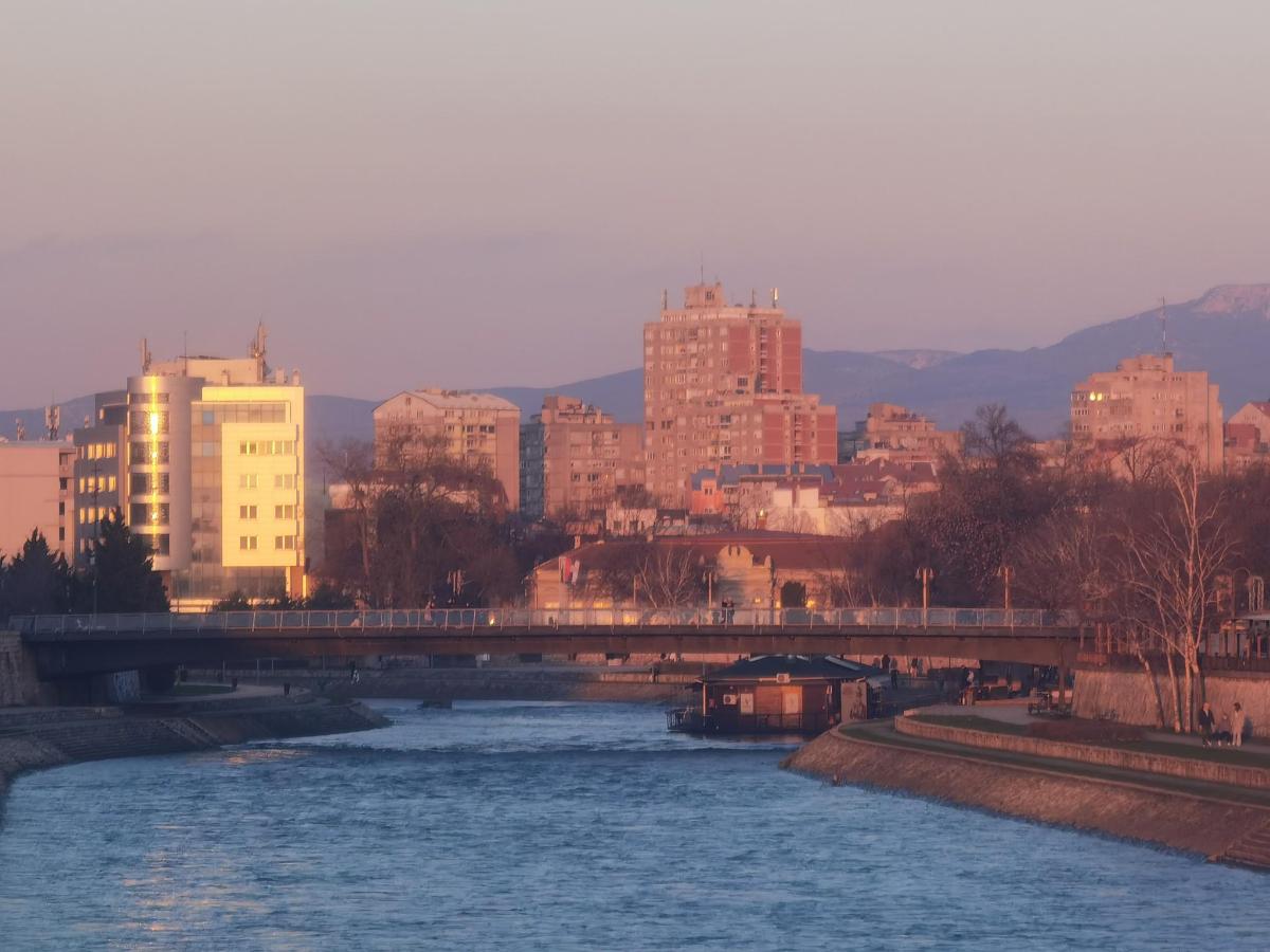 Day 'n' night photo 6