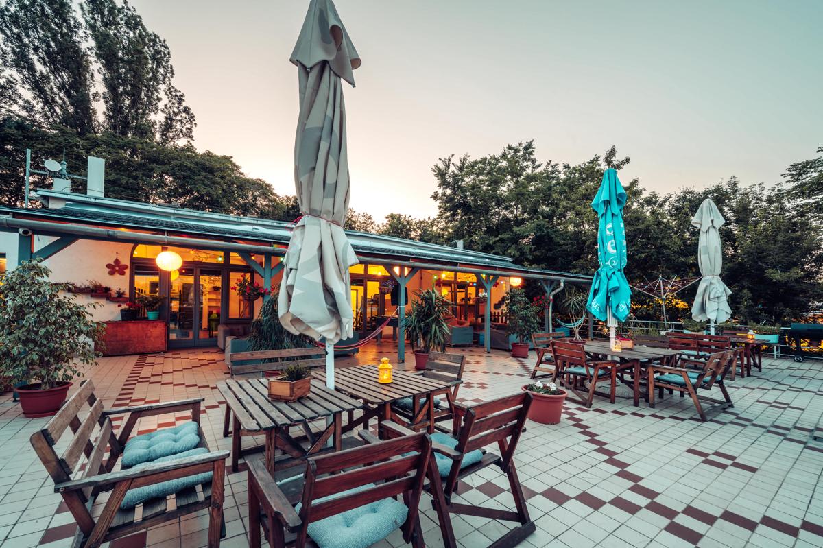 Island Hostel Budapest photo 1