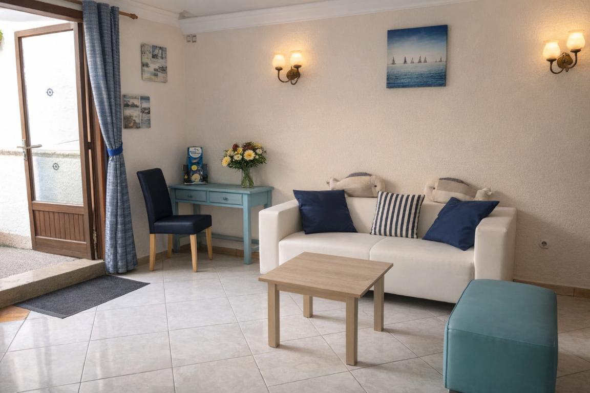 Hotel Antares photo 2
