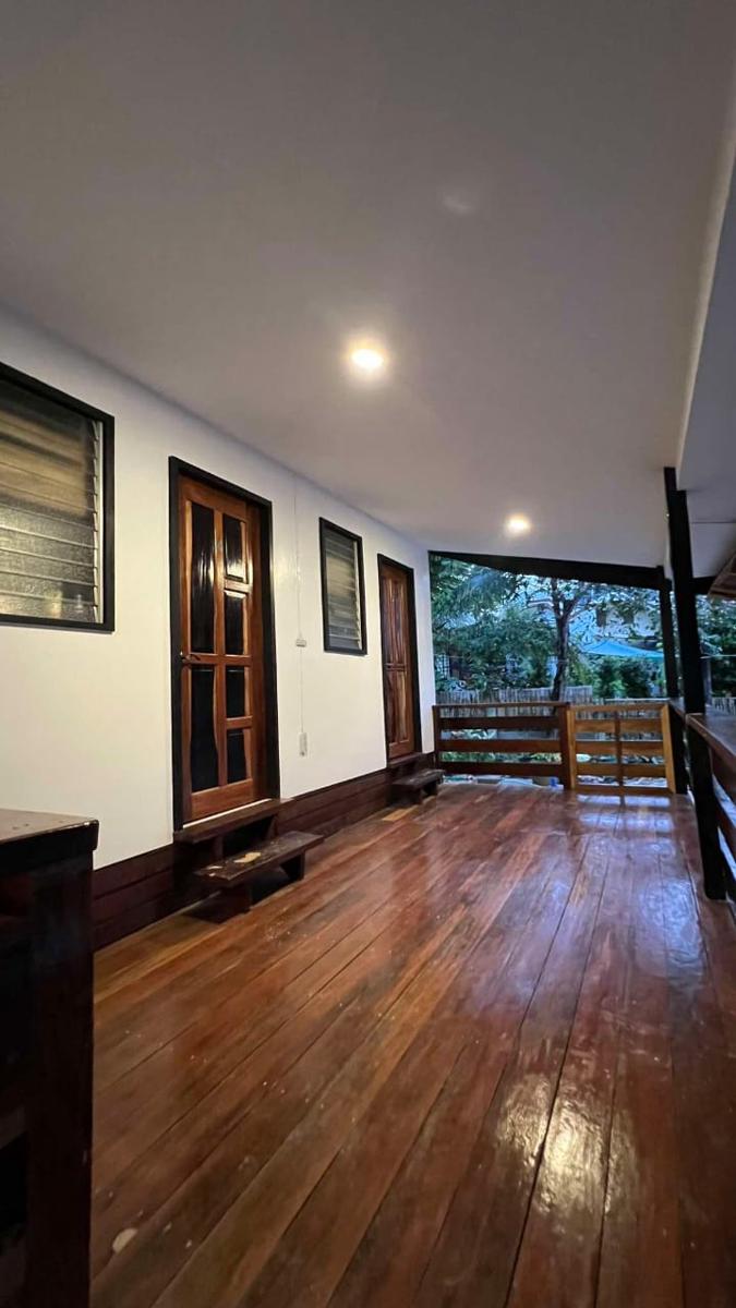 Curio Cabin photo 4