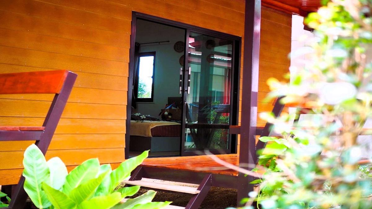 Baan Ok photo 1