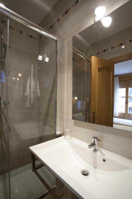 Hostal Zabala photo 4