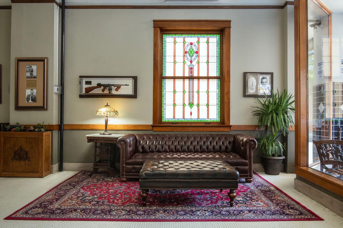 Gardner Hotel & Hostel photo 1