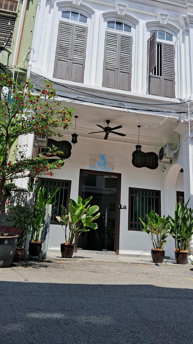 39 Love Lane - Smart Intelligent Inn Georgetown photo 2