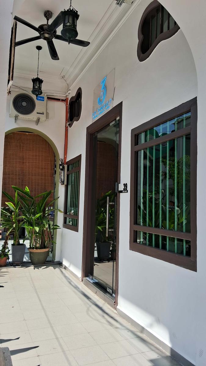 39 Love Lane - Smart Intelligent Inn Georgetown photo 3