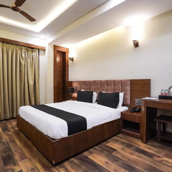 Hotel Mayank Plaza-Near IGI Airport Terminal-3 photo 5