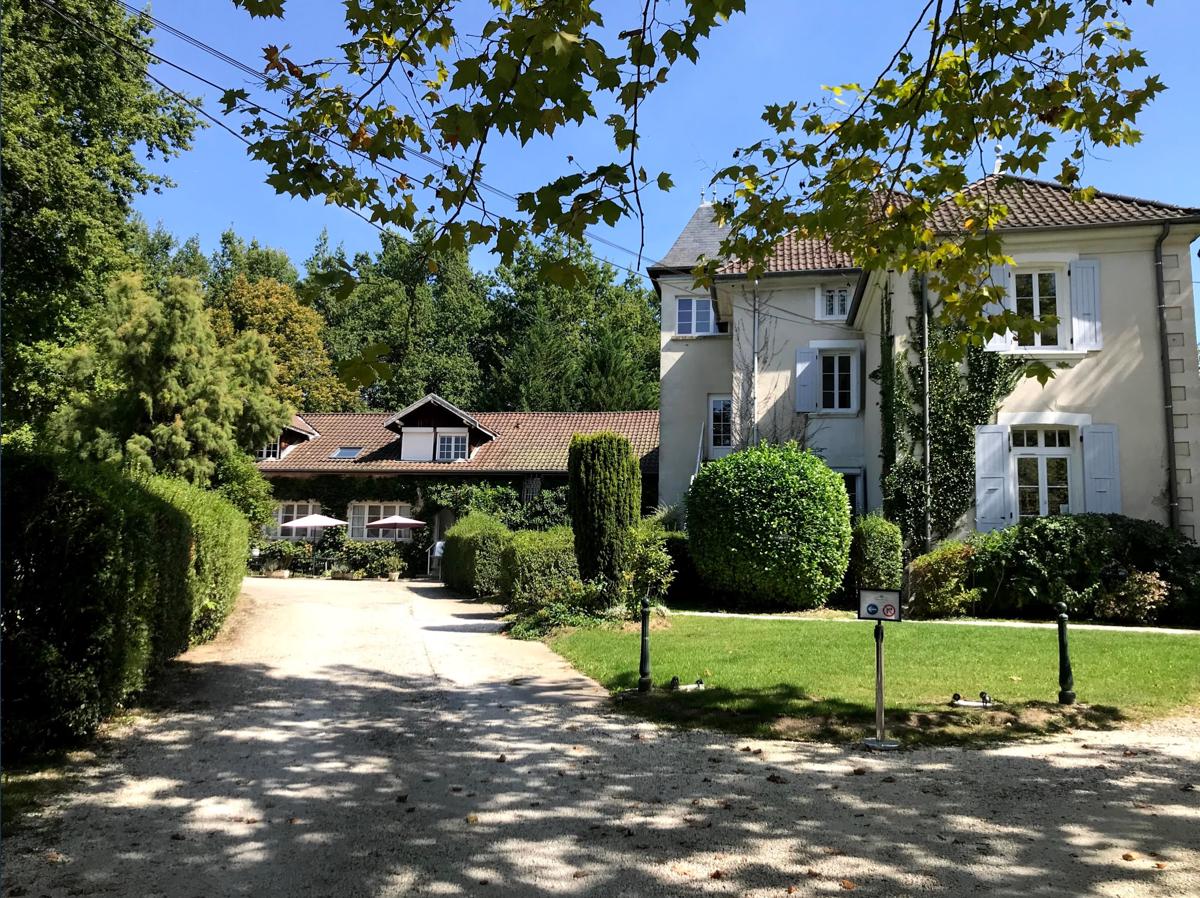 Chateau des Ayes photo 5