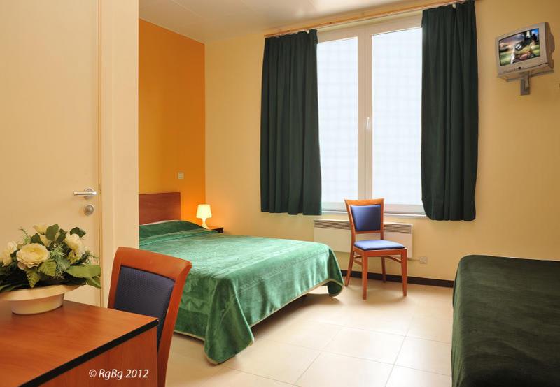 Hotel the Moon photo 1