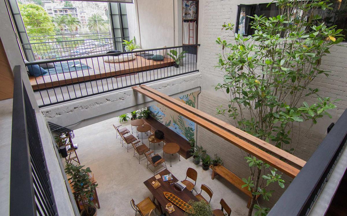 Tan Hostel x Cafe photo 3