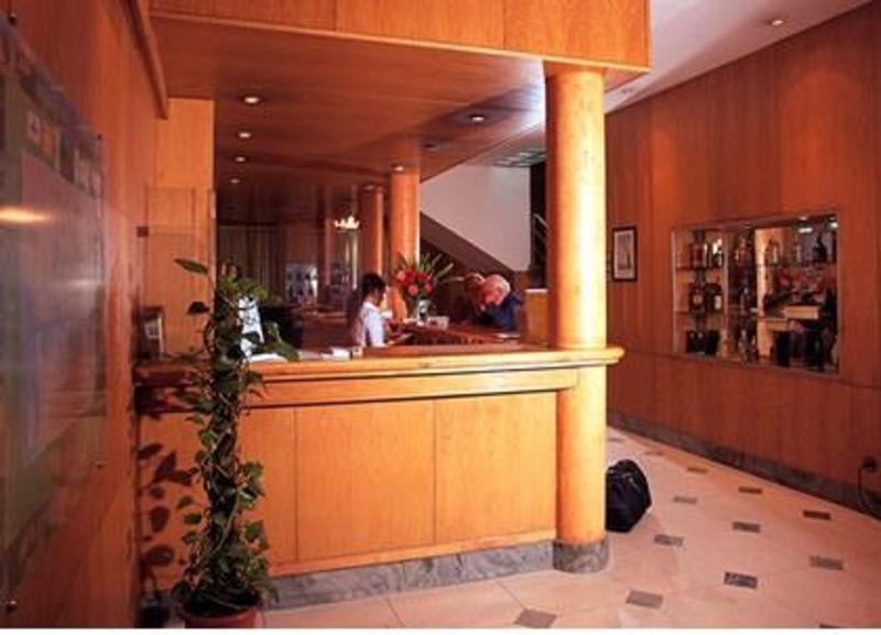 Hotel Universal photo 3