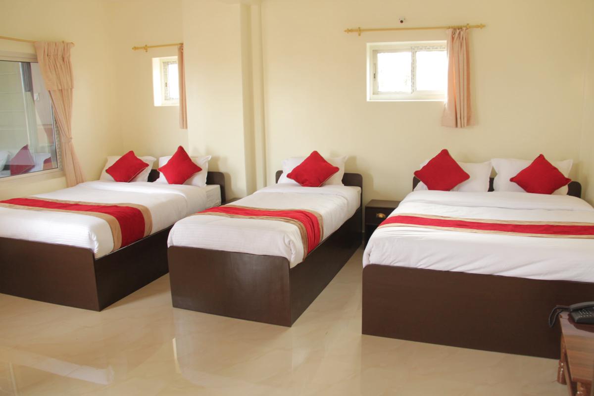 Hotel Brothers Inn & Backpackers Stay photo 3