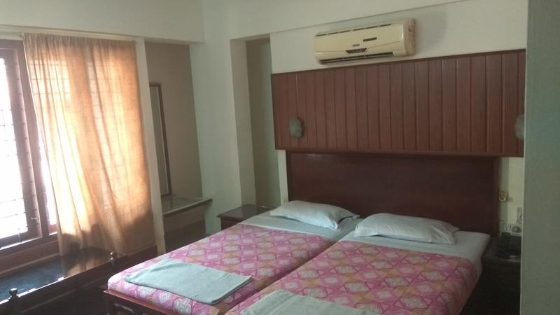 Hotel Equator photo 4