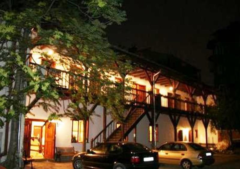 Hostel Mostel photo 3