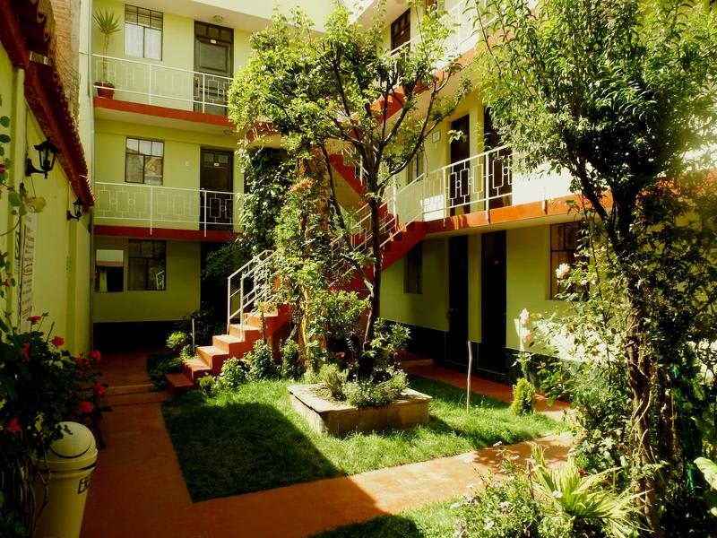 El Manzano photo 1
