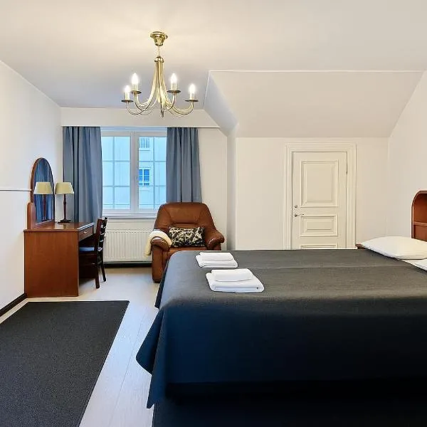 Senate Hotel photo 5