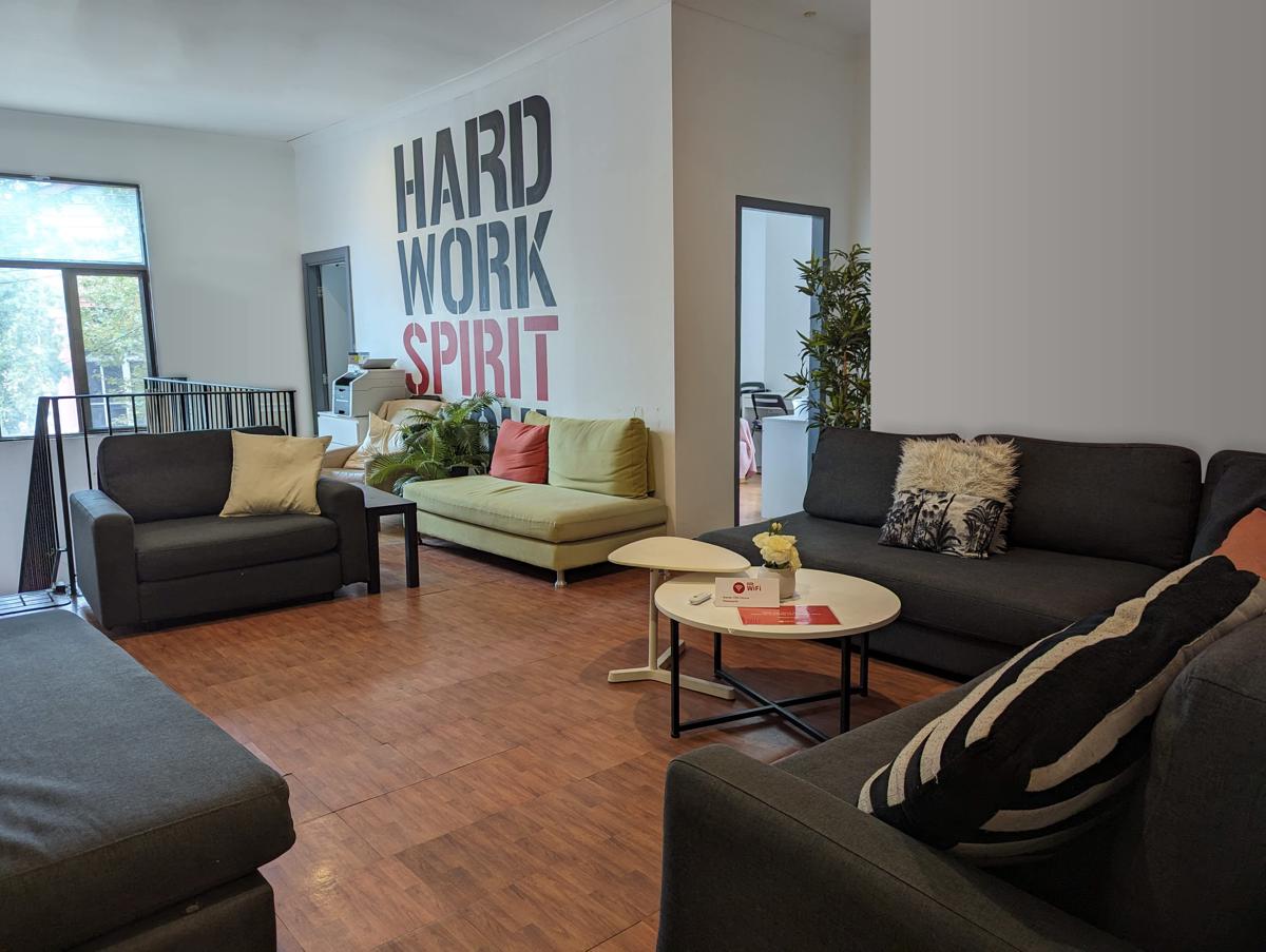 EBS Hostel Sydney photo 4