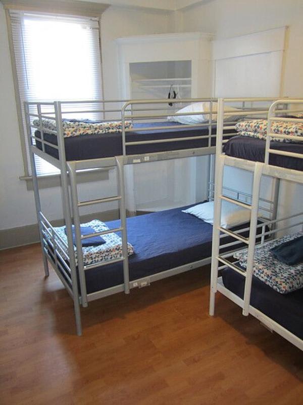 St. Clair Hotel-Hostel photo 2