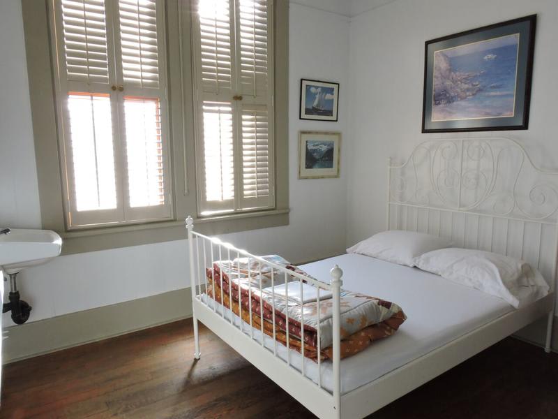 St. Clair Hotel-Hostel photo 4