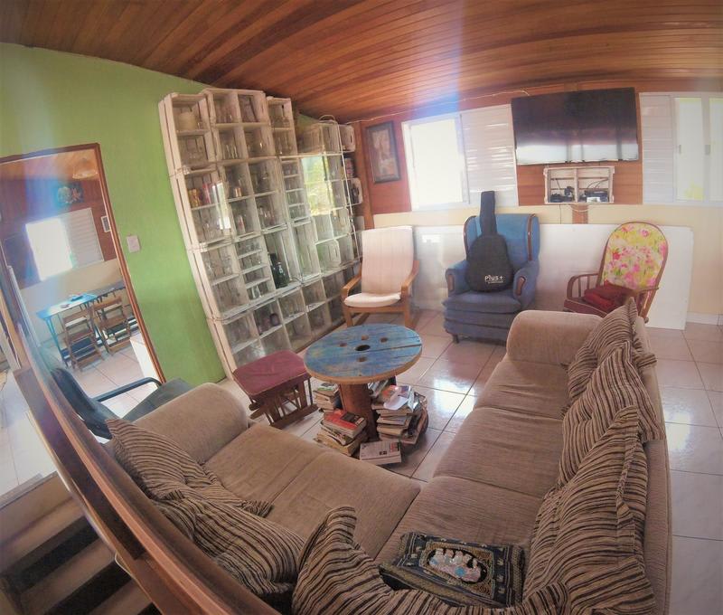 Barra Surf Hostel photo 3
