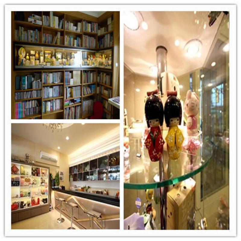 Doll House Lodge photo 2