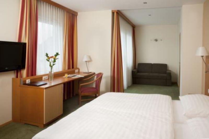 Hotel Lucia photo 5