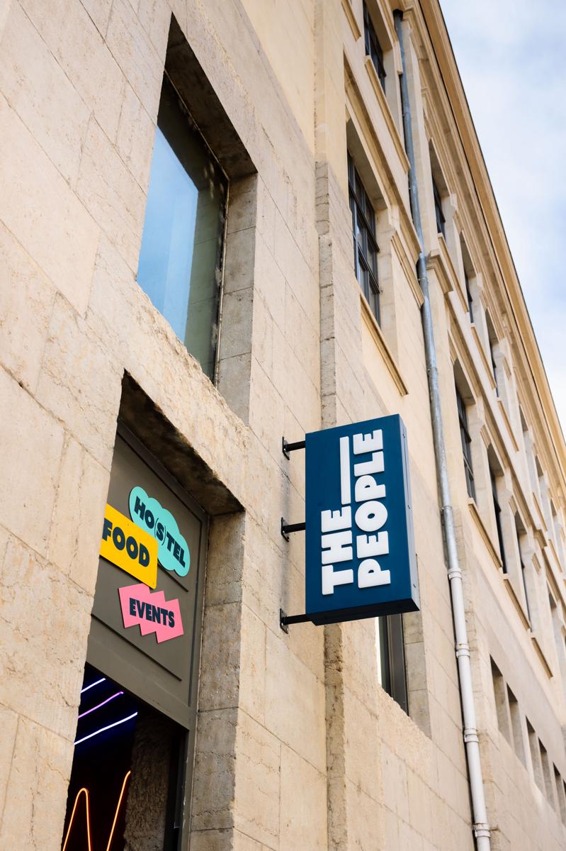 The People - Lyon photo 2